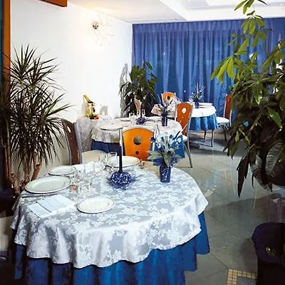 Hotel Feldberg Rimini 3*,